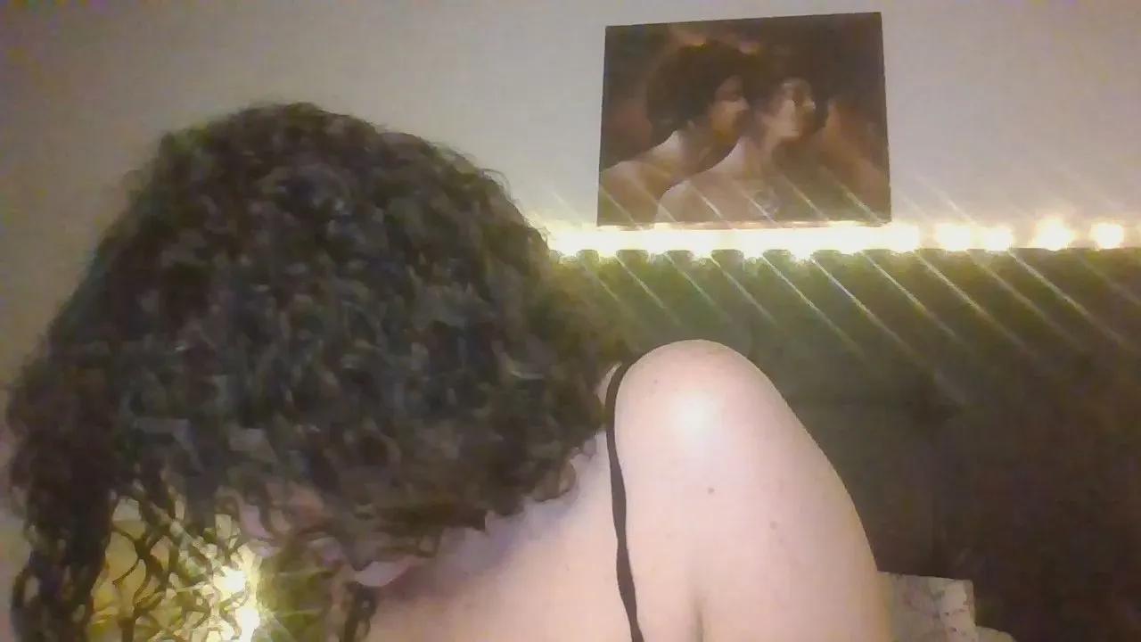 Offline Divina_Afrodita on Cam4