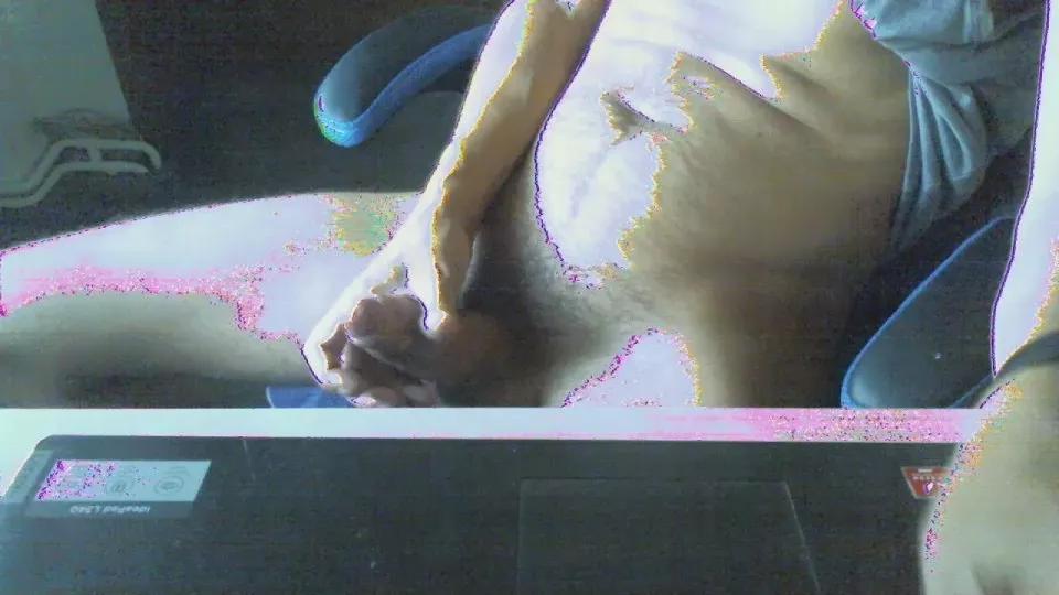 dmhh1983 on Cam4 