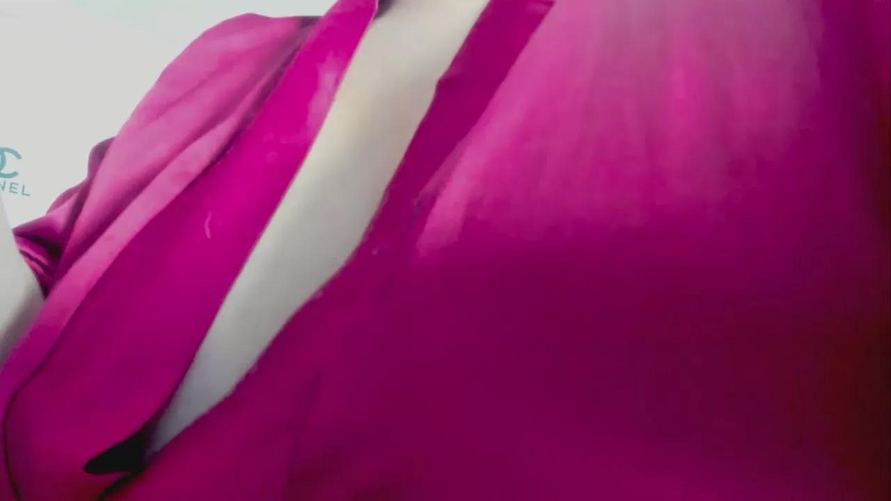 dolly_zoe on Cam4 
