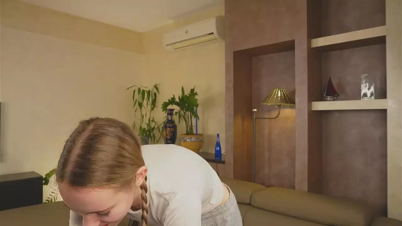 DominoHazlett on Cam4 