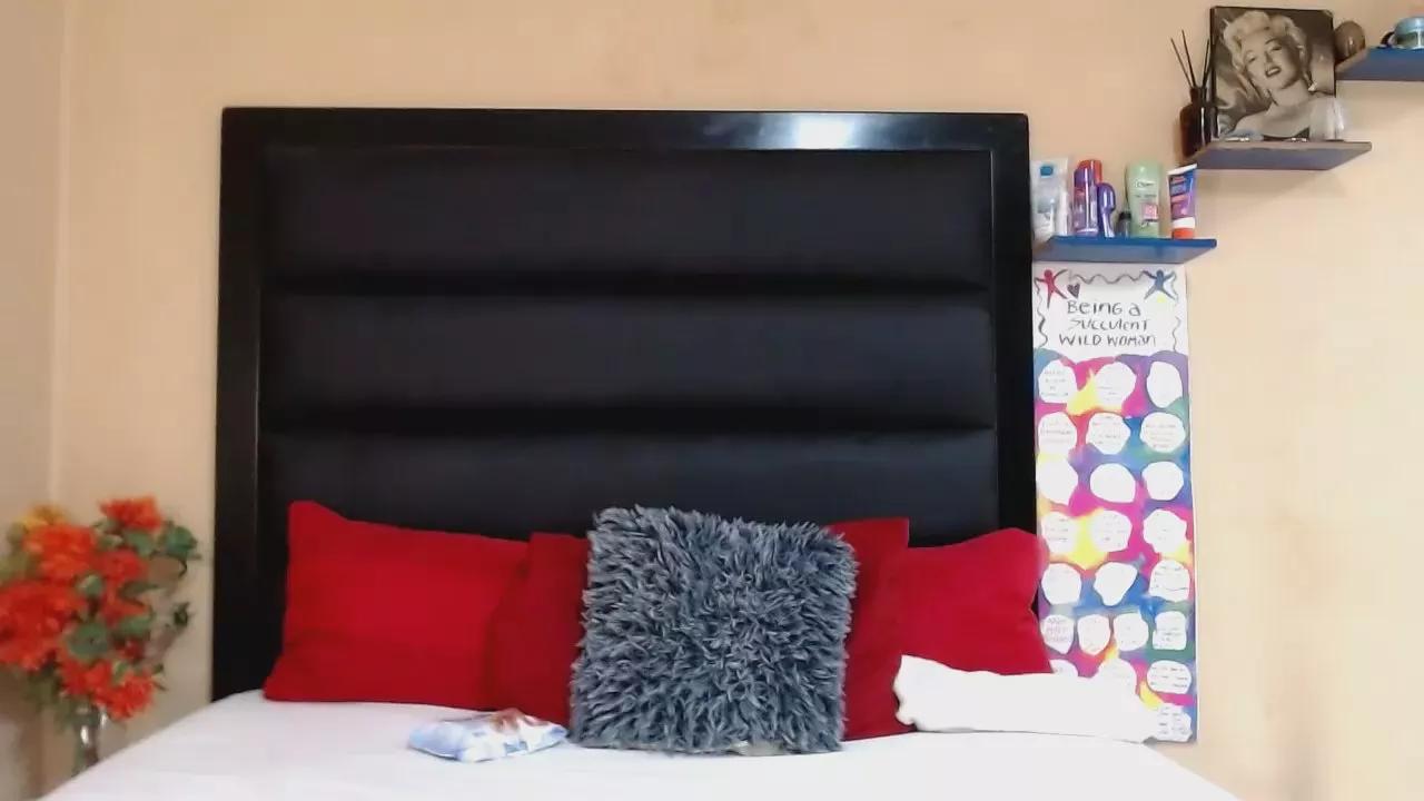 DorisDoll on Cam4 
