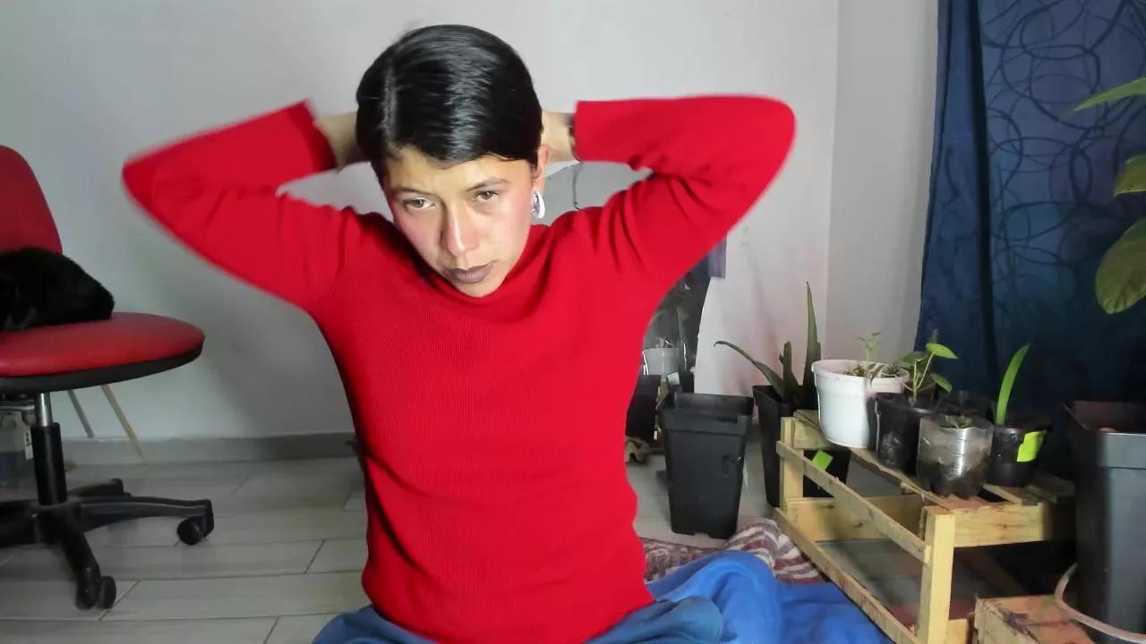Dorothy_Clut on Cam4 