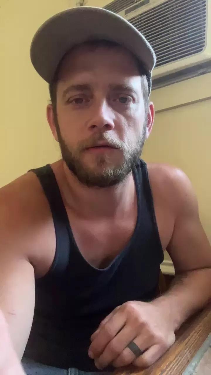 Dr_longDick91 on Cam4 