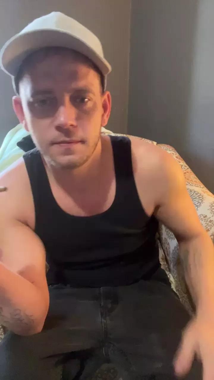 Dr_longDick91 on Cam4 