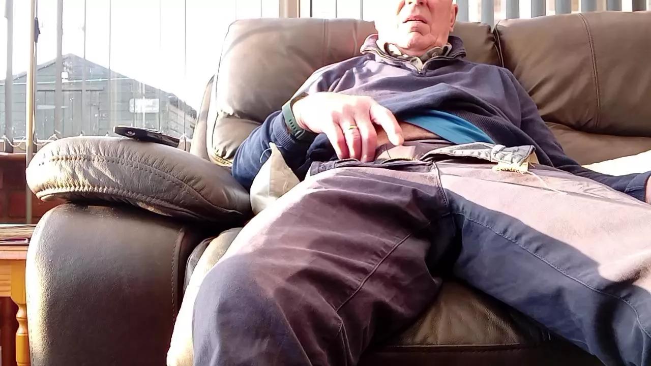 Drachiro on Cam4 