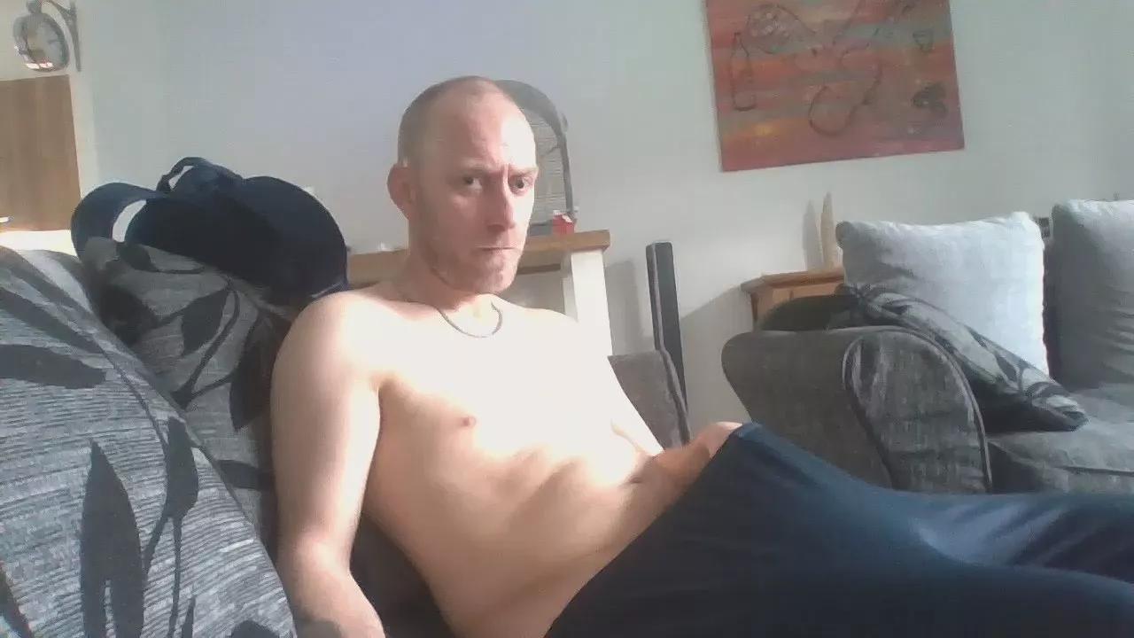 Drachten1988 on Cam4 