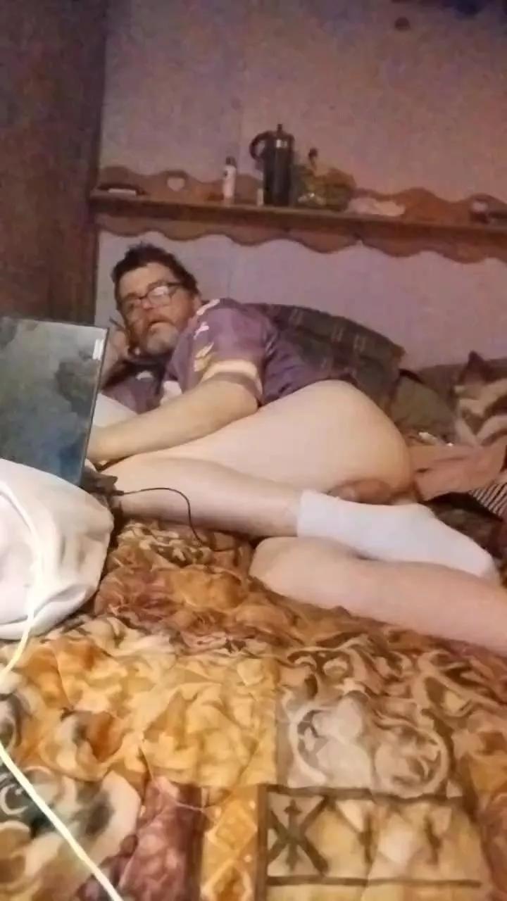 Drews9incher on Cam4 