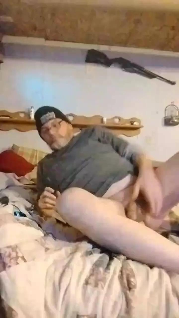 Drews9incher on Cam4 