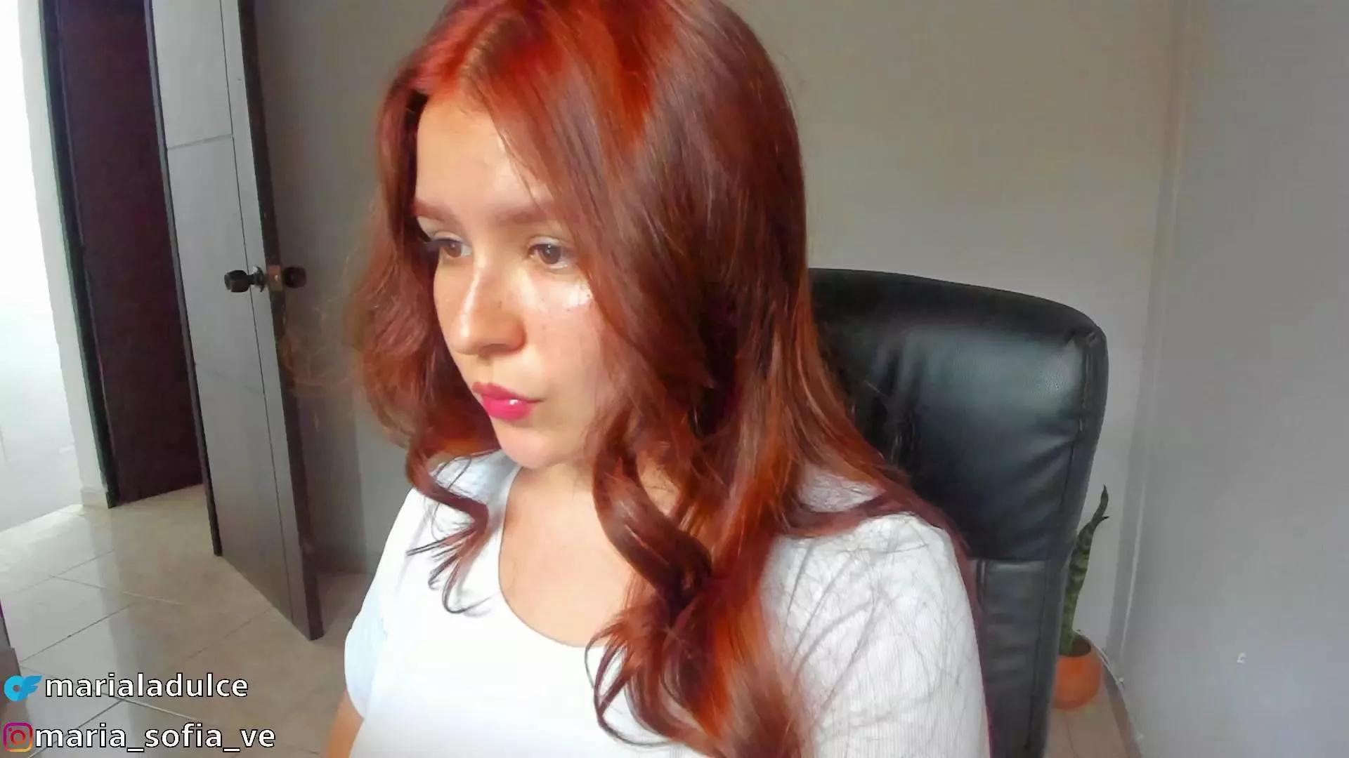 DulceSmilee on Cam4 