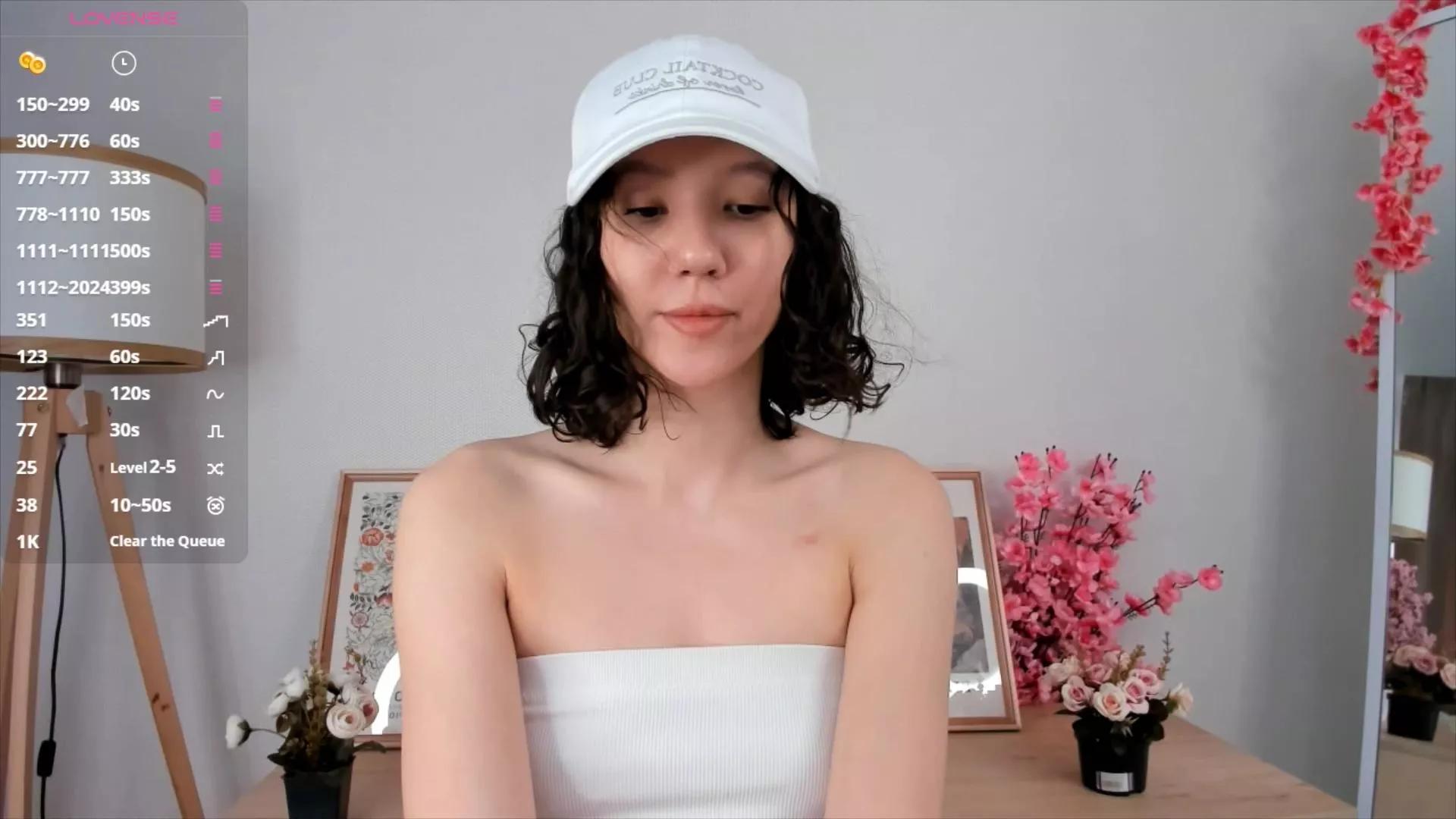 EasterBagg on Cam4 