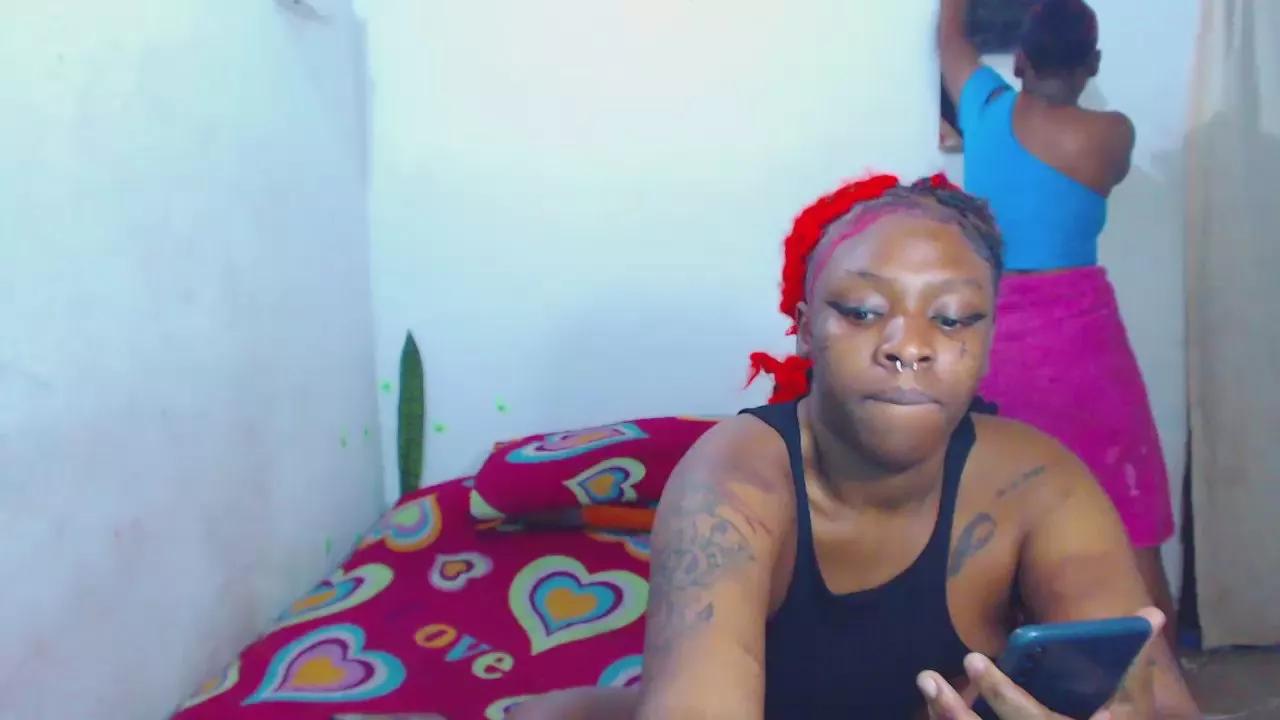 ebony_chayna_s1 on Cam4 