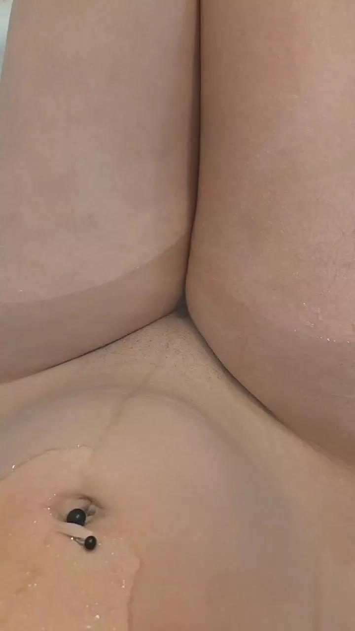 Ecolieresexy2 on Cam4