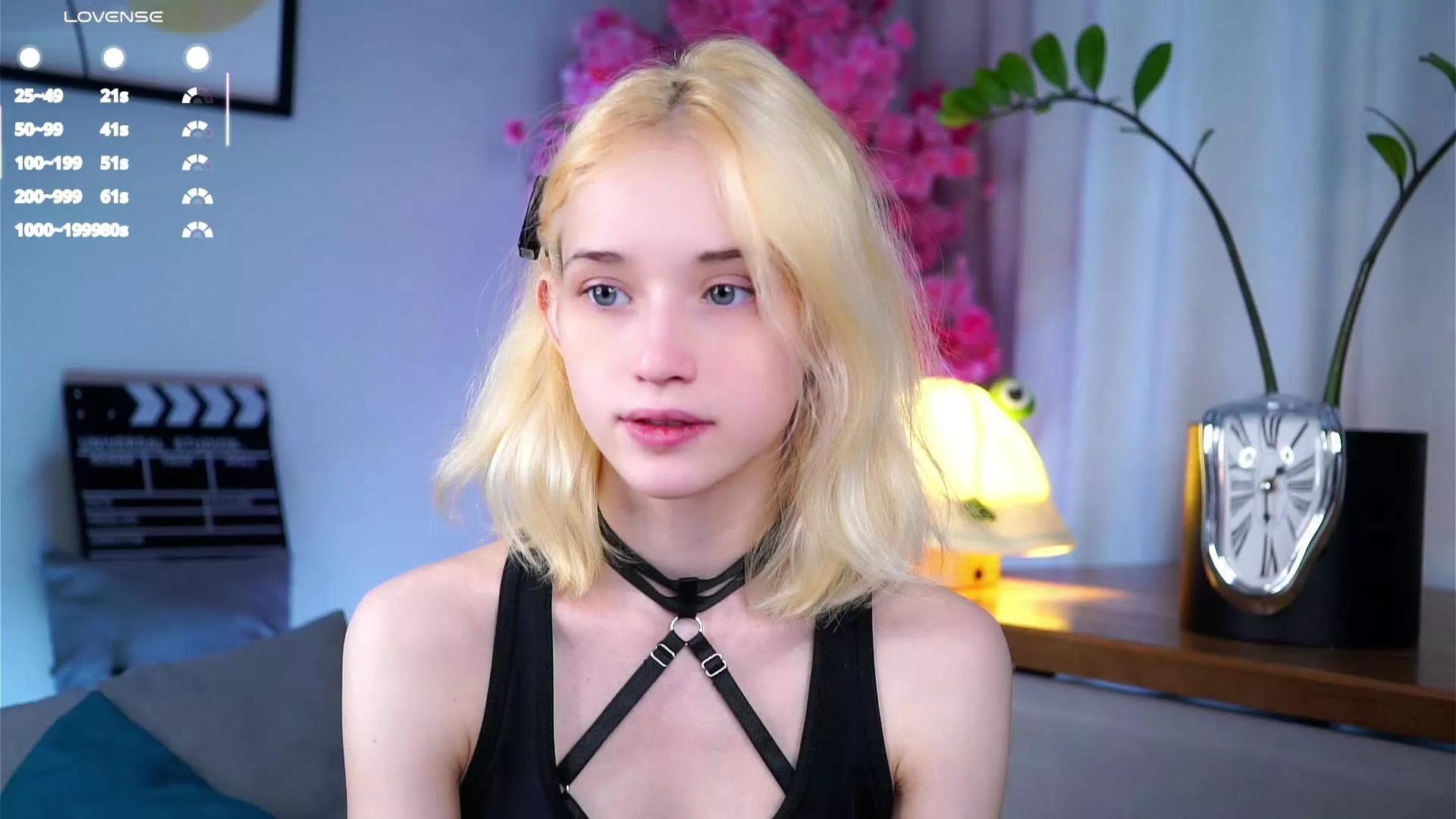 Freechat EdythCorell on Cam4