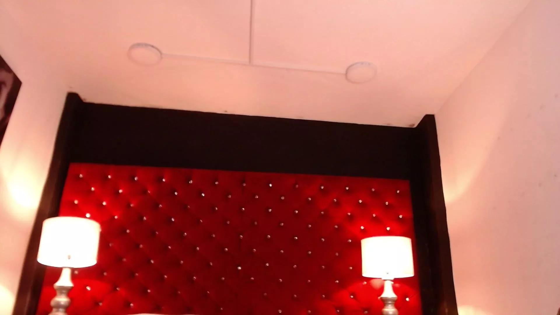 Elektra_7 on Cam4