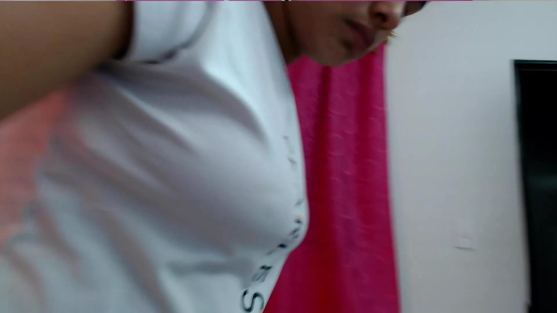 elupitabarbara1 on Cam4 