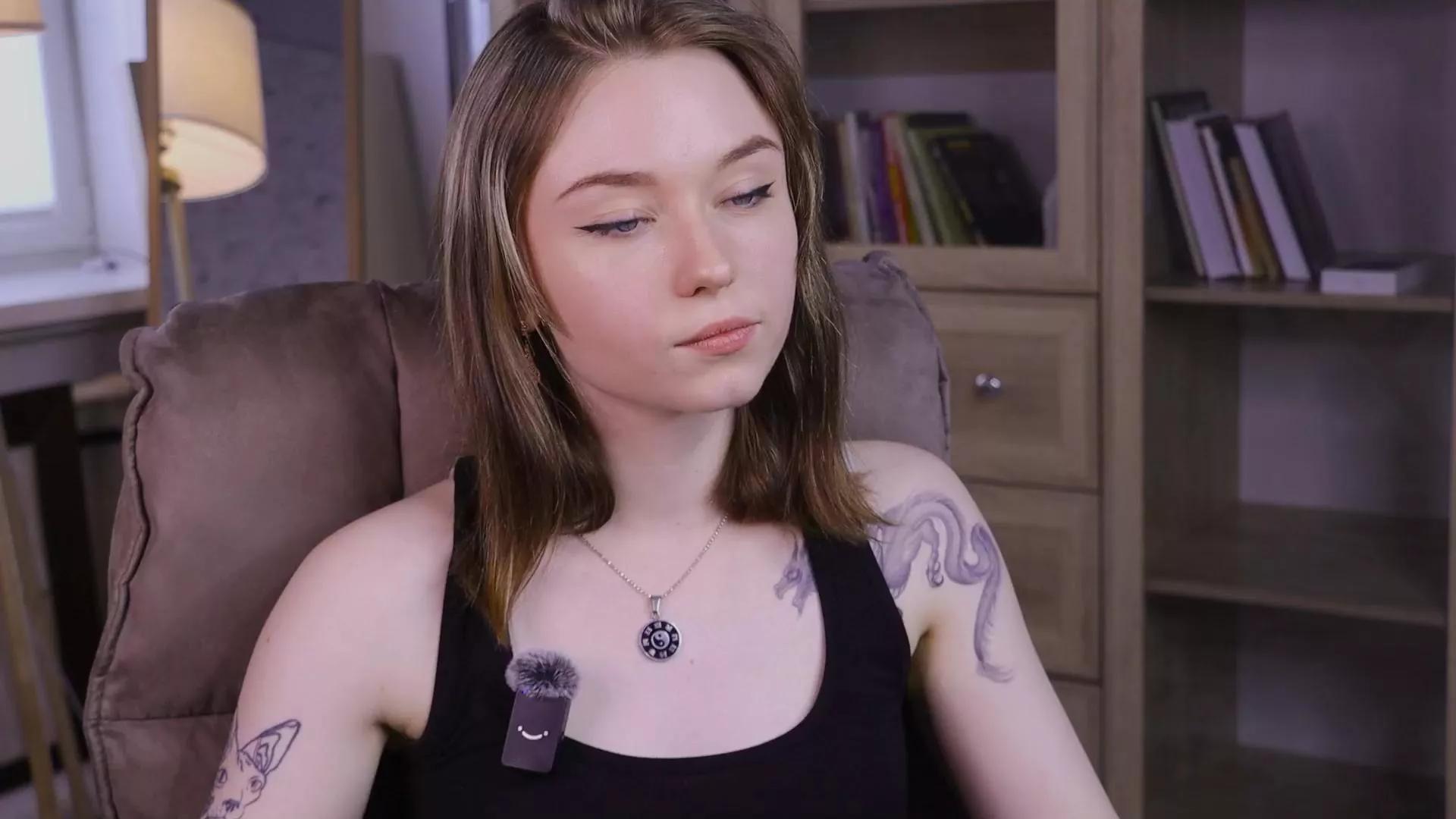 ElvaBurtt on Cam4