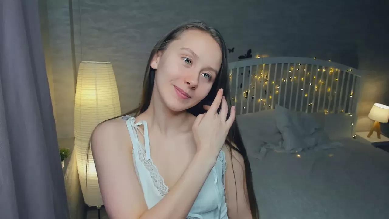 ElvaHakey on Cam4 