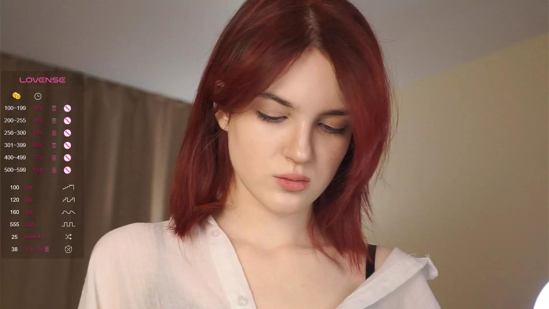 ElwineBlood on Cam4 
