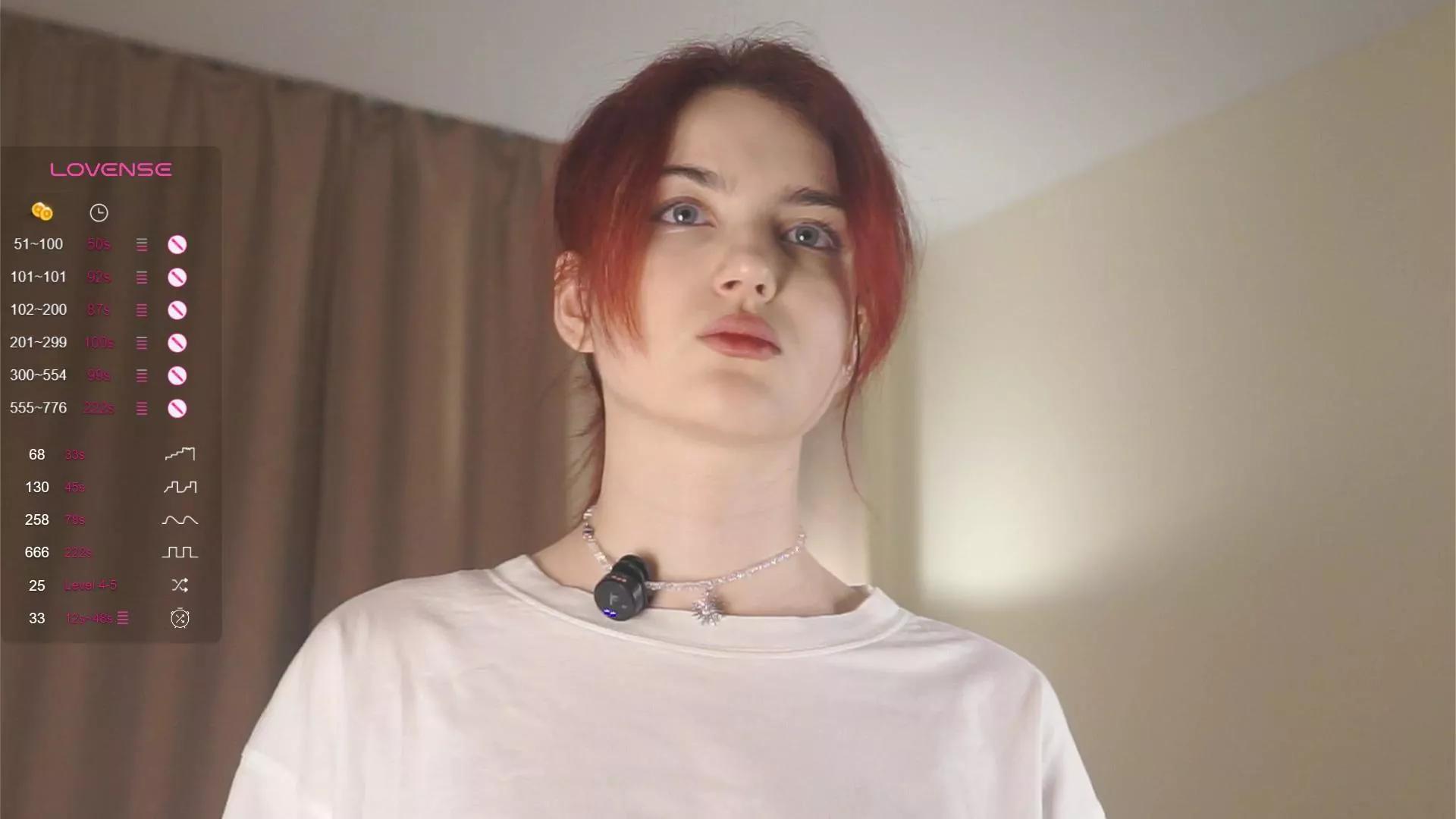 ElwineBlood on Cam4 
