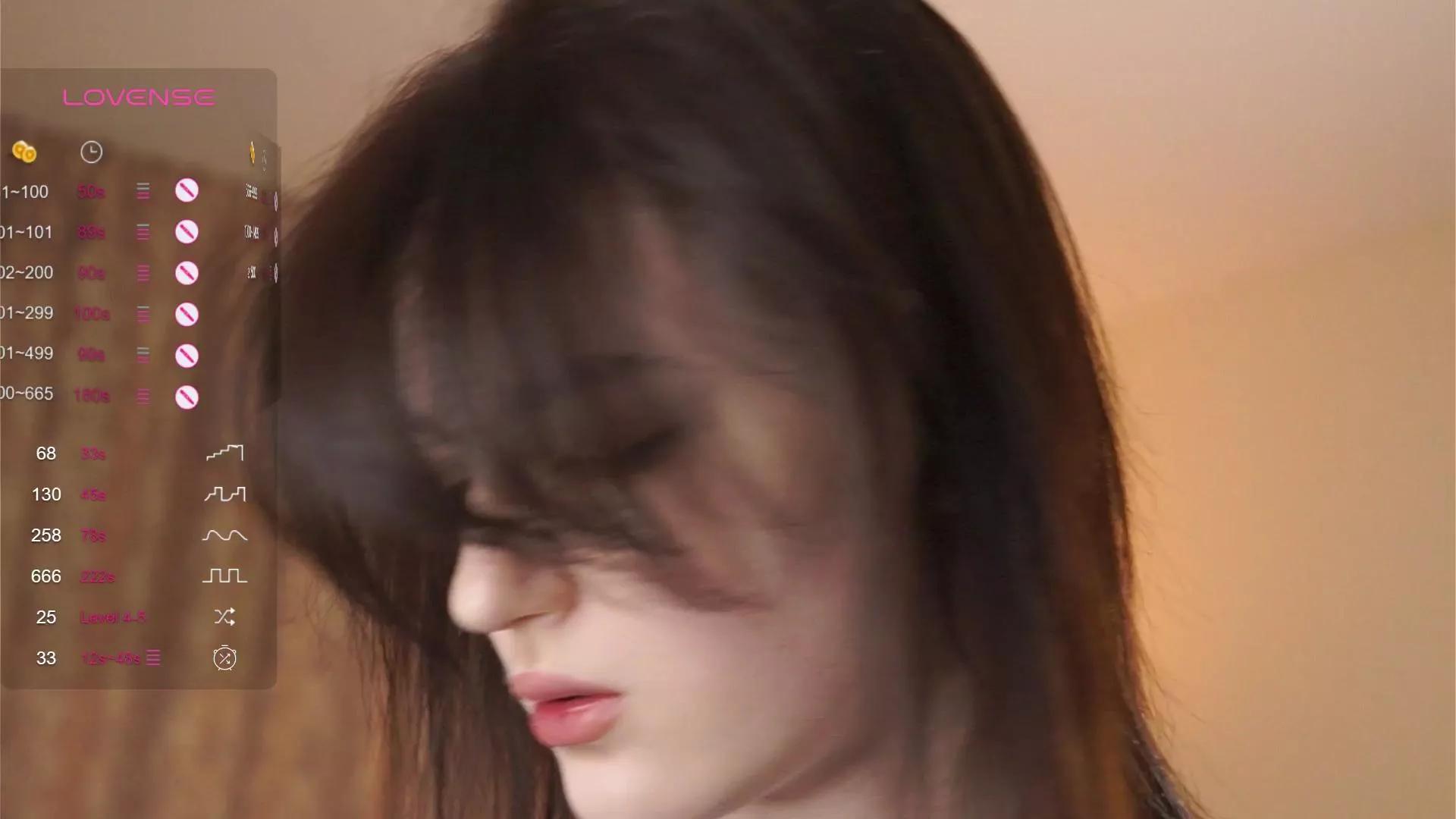 ElwineBlood on Cam4 