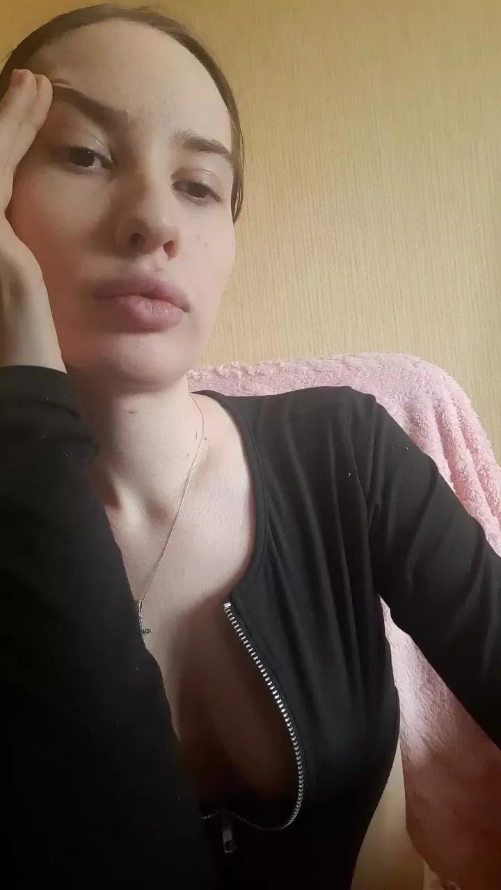 Elzakom on Cam4 