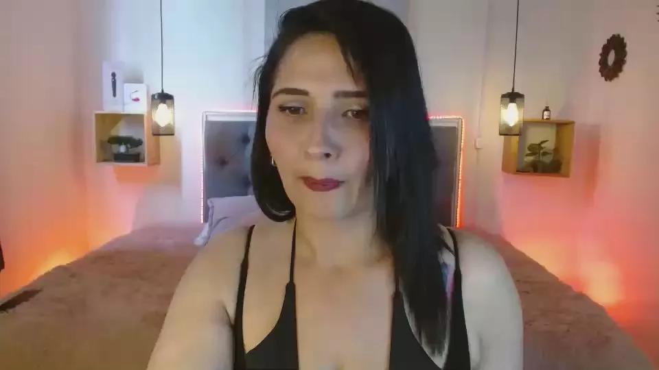Emily_leinner on Cam4 