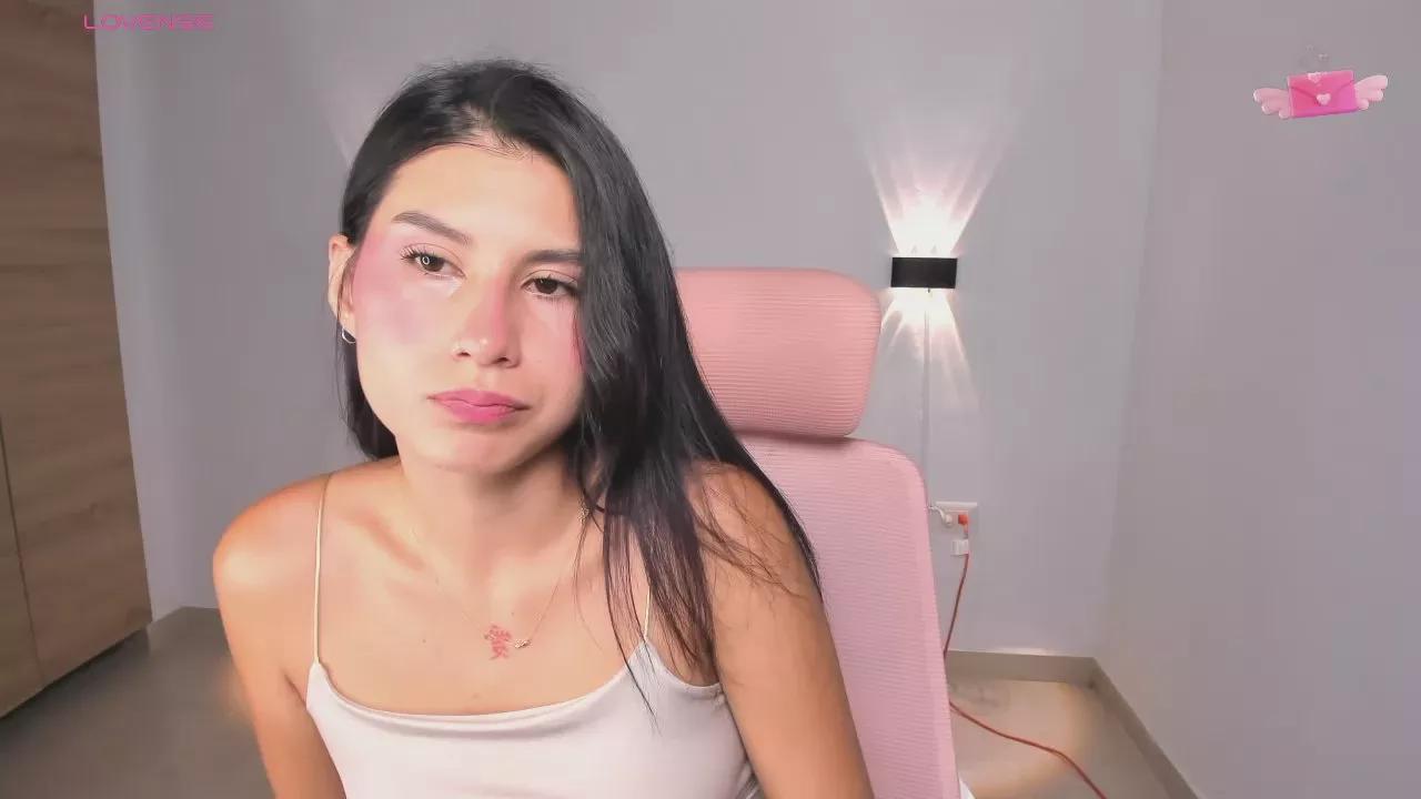 emily_villamil on Cam4 