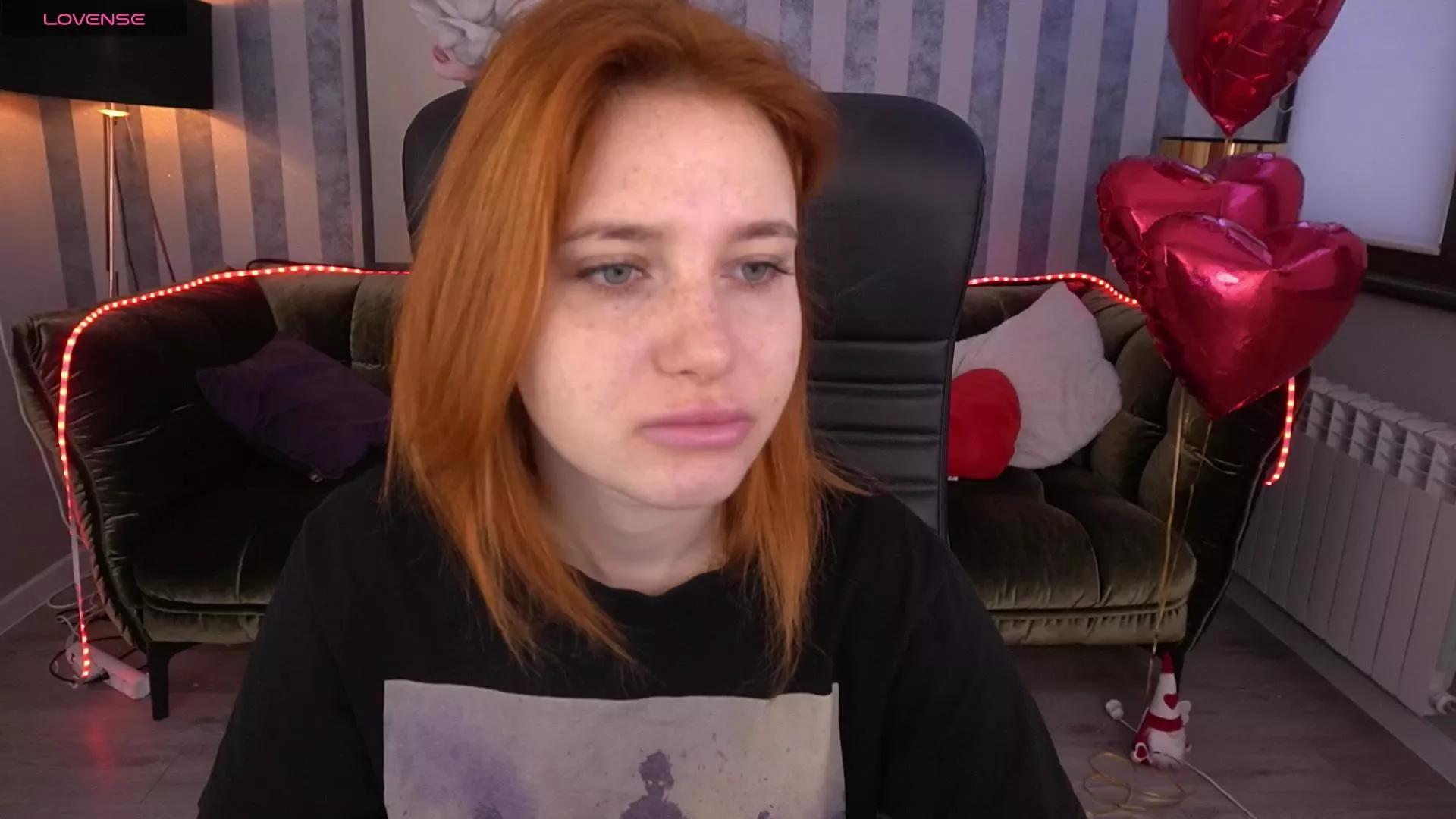 EmilyFoxxi on Cam4 