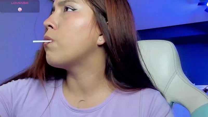 Freechat EmilyRoberts1 on Cam4