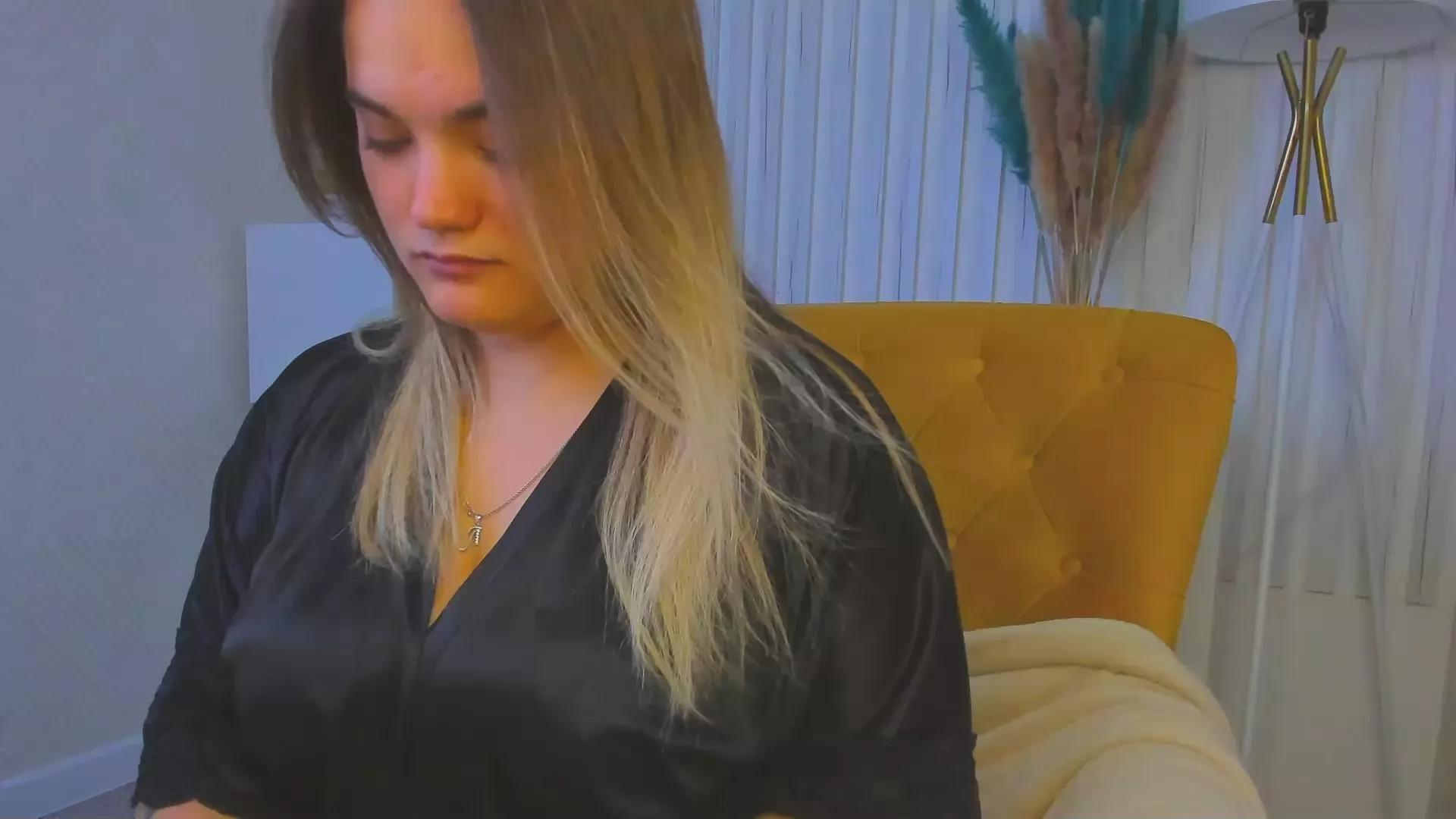 Emma_Reeed on Cam4 