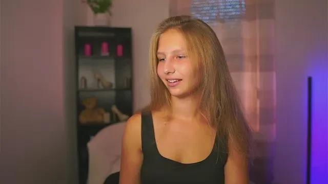 Offline emmie_murray on Cam4