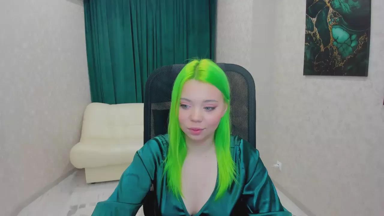 EnergyBunny_1 on Cam4 