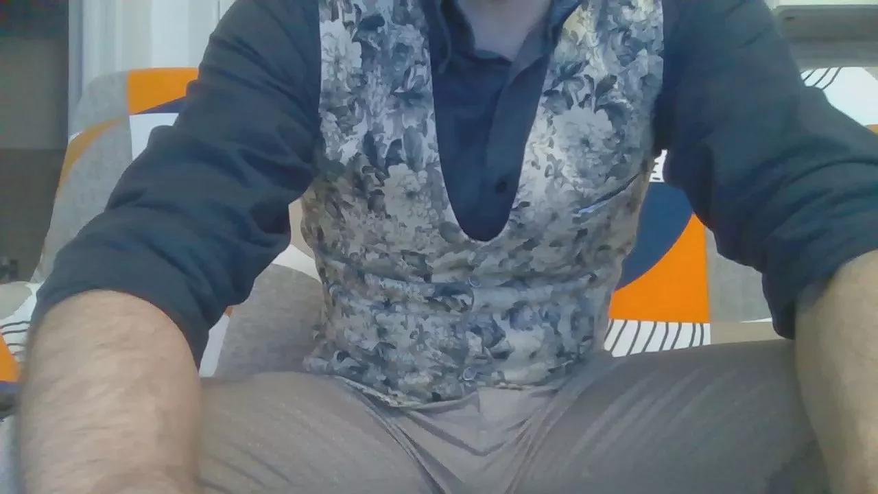 eros1981hot1 on Cam4 