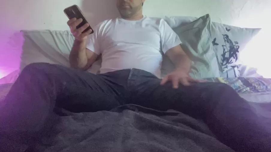 Offline eros_ardent on Cam4