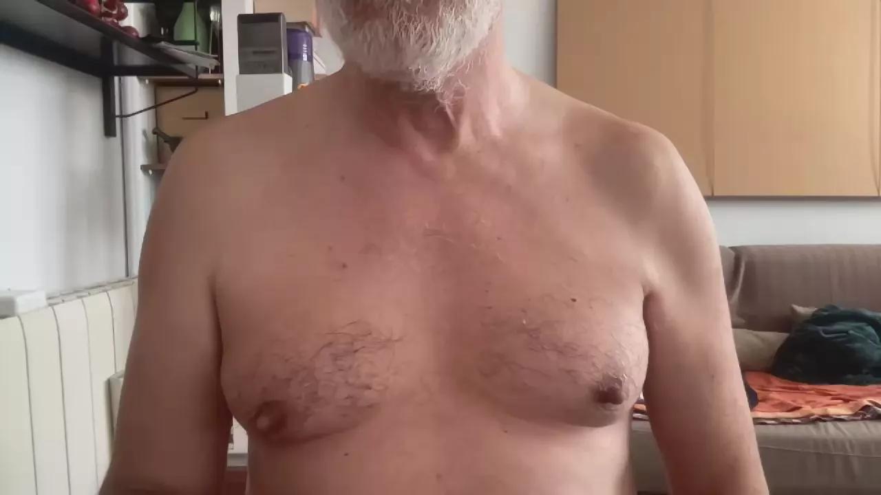 erre4fff on Cam4 