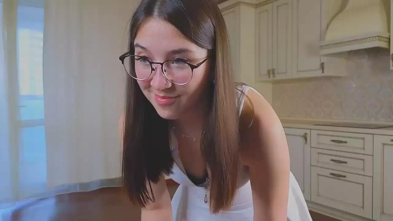 EsmeBoddy on Cam4 