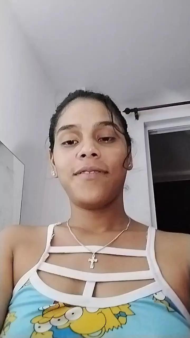 Esmeralda_25 on Cam4 