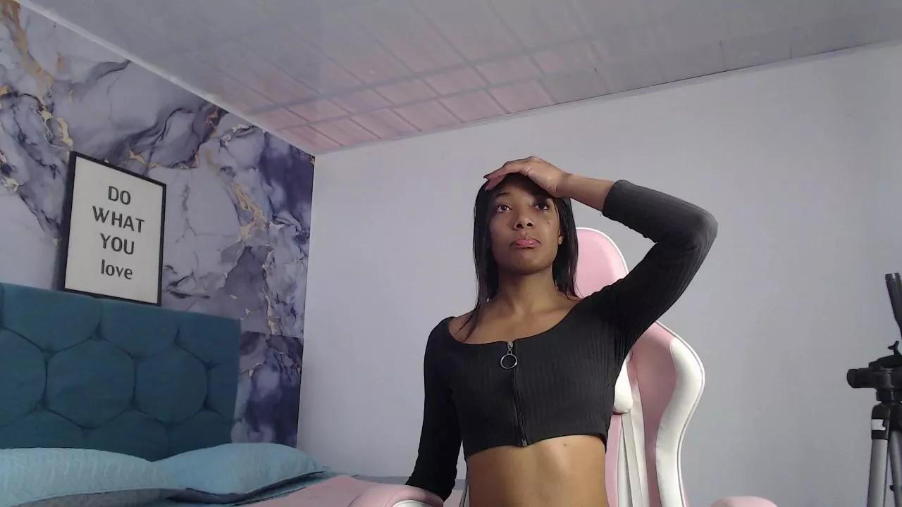 esmeralda_bk on Cam4 