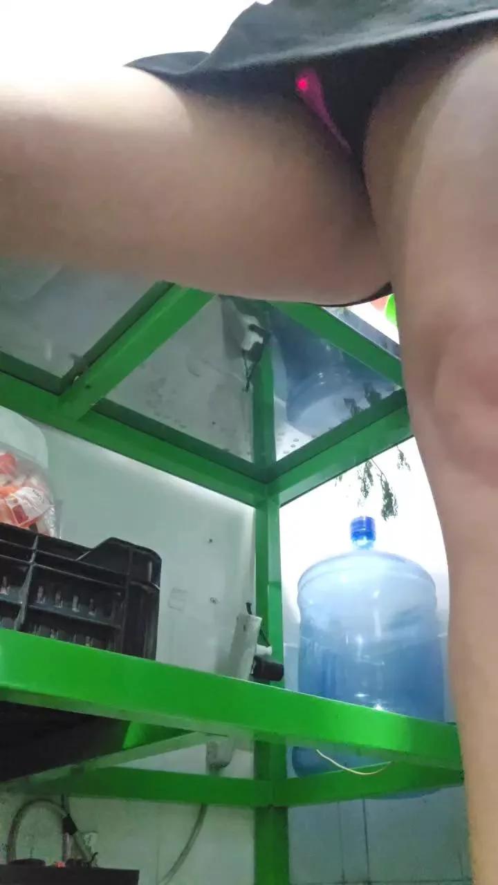 Estefanii_R on Cam4 