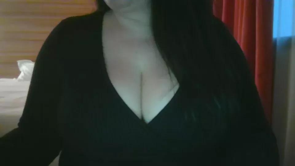 Estrelinha_2020 on Cam4 