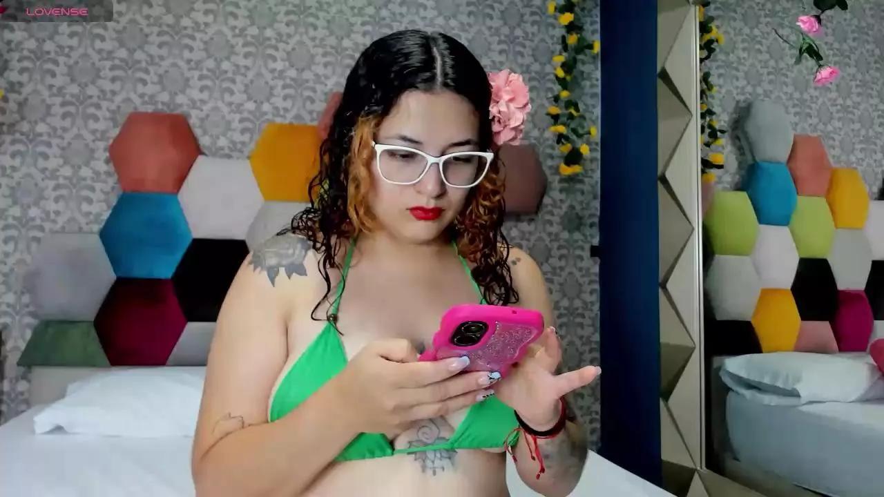 eva_rosse69 on Cam4 