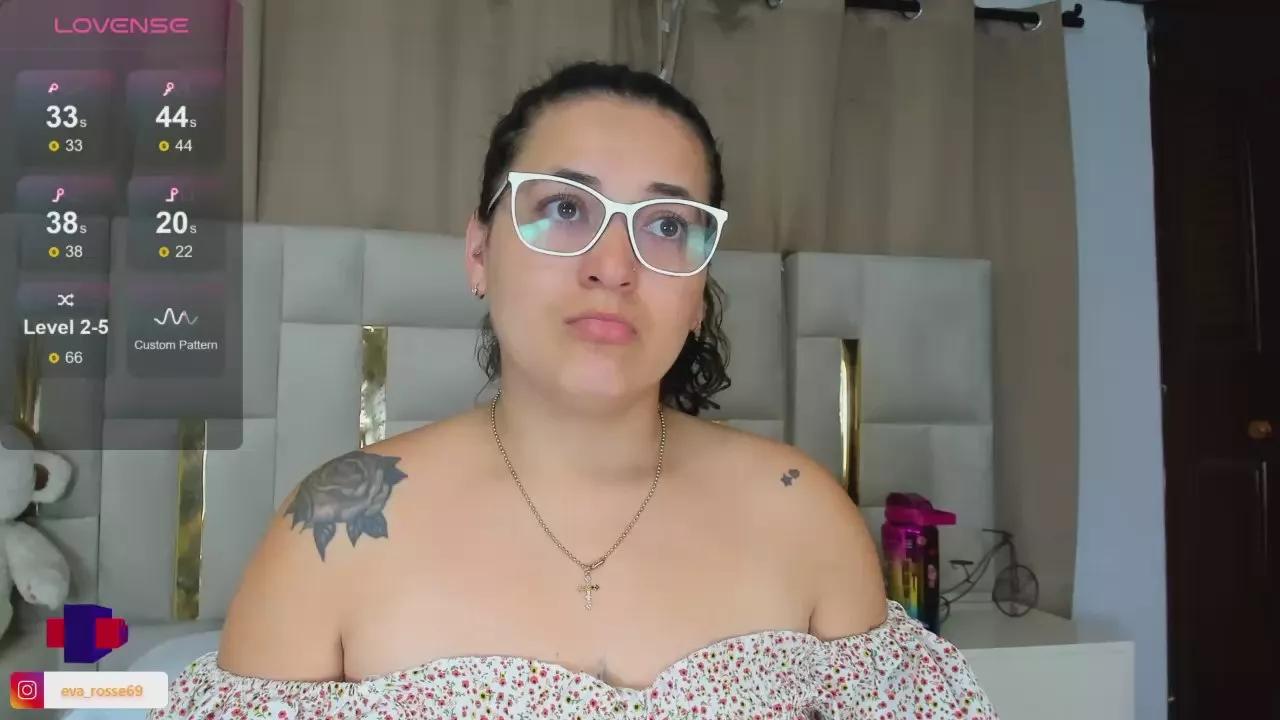 eva_rosse69 on Cam4 