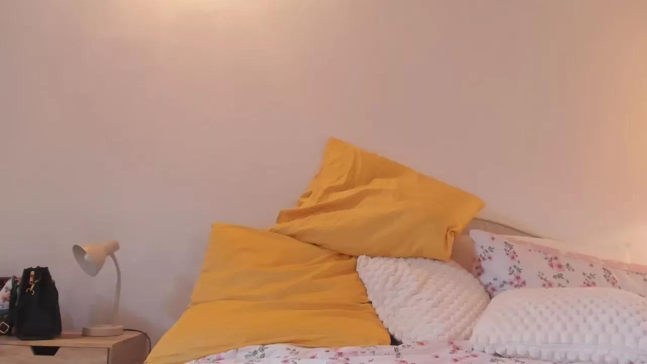 Offline Evacharme on Cam4