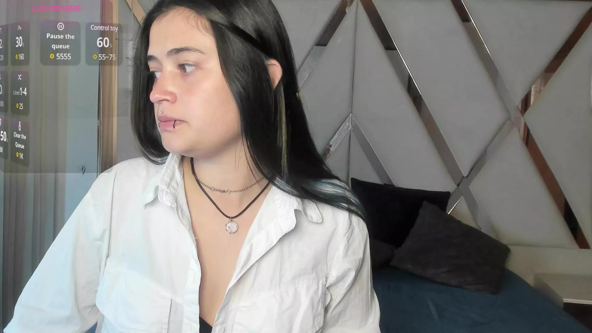 Evamiller69 on Cam4 