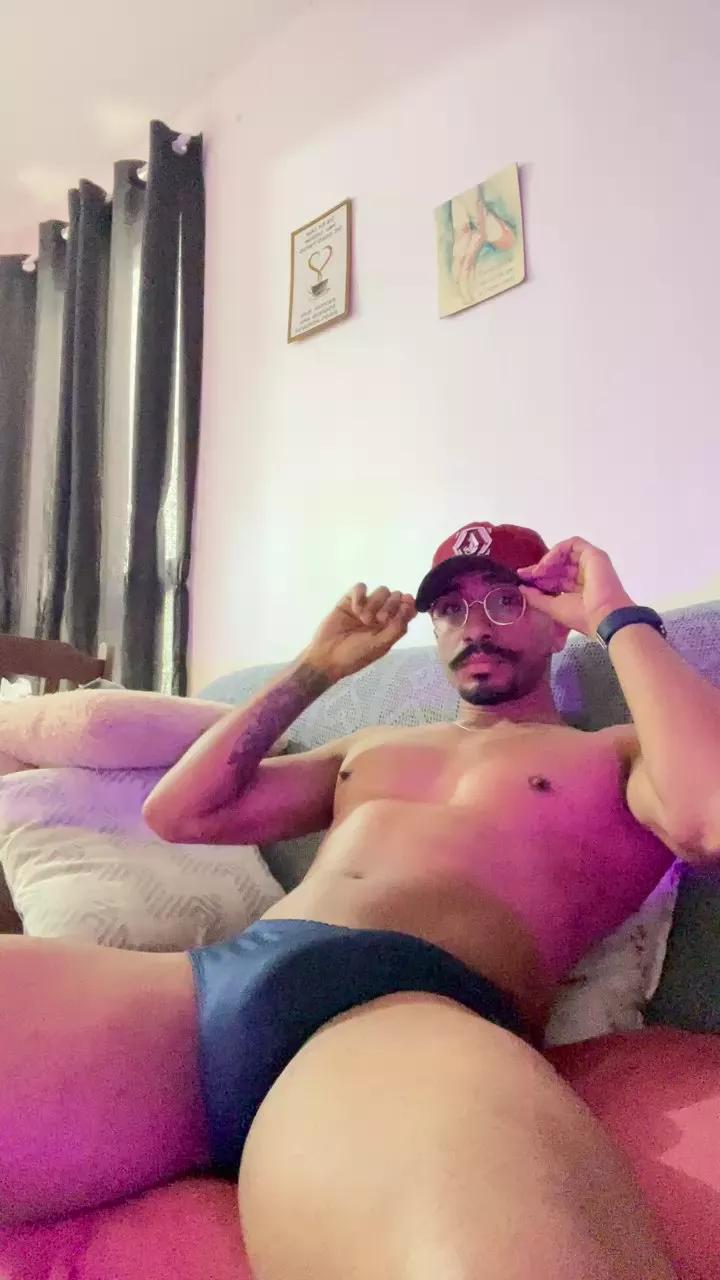 Everton2123 on Cam4 