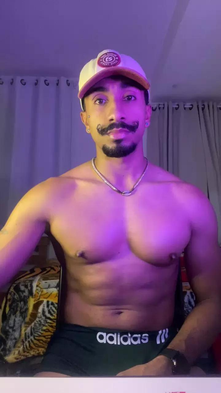 Everton2123 on Cam4 