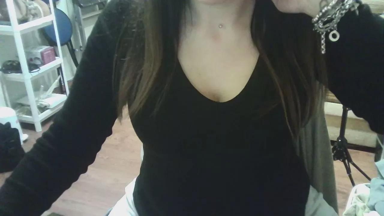 Evika2024 on Cam4 