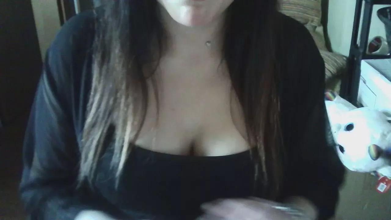 Evika2024 on Cam4 