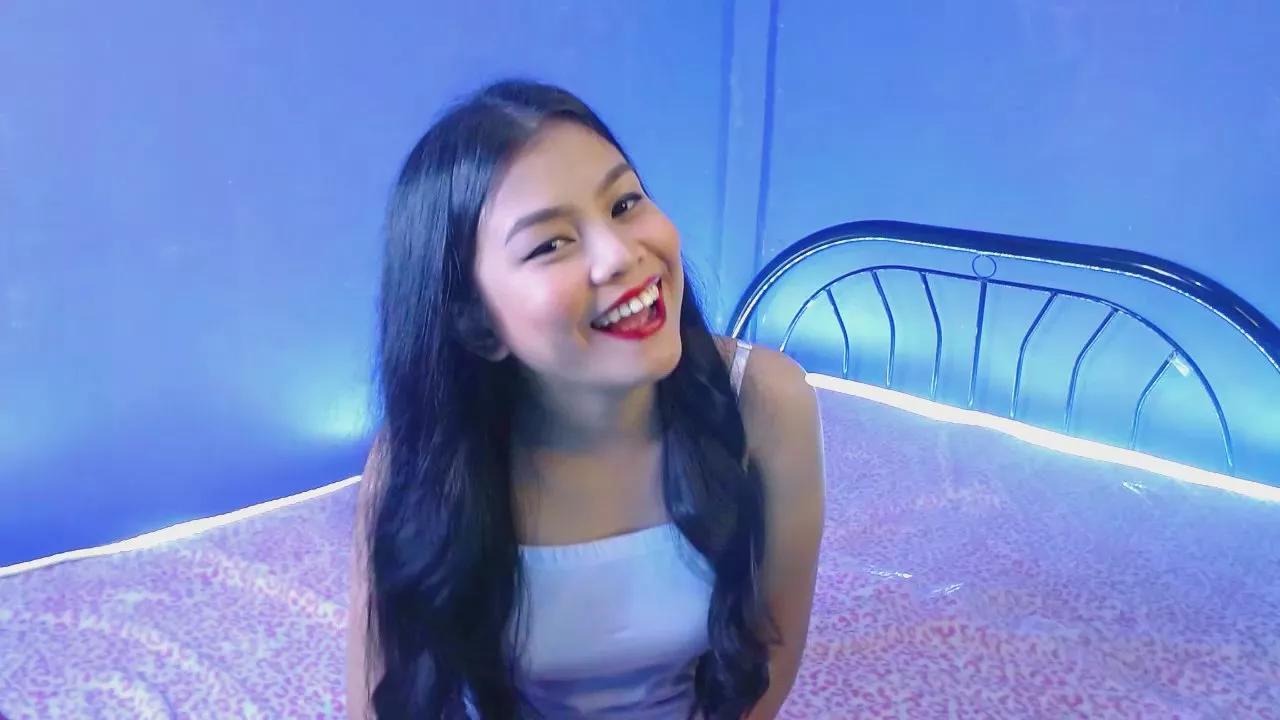 Offline ExplodingPussy on Cam4