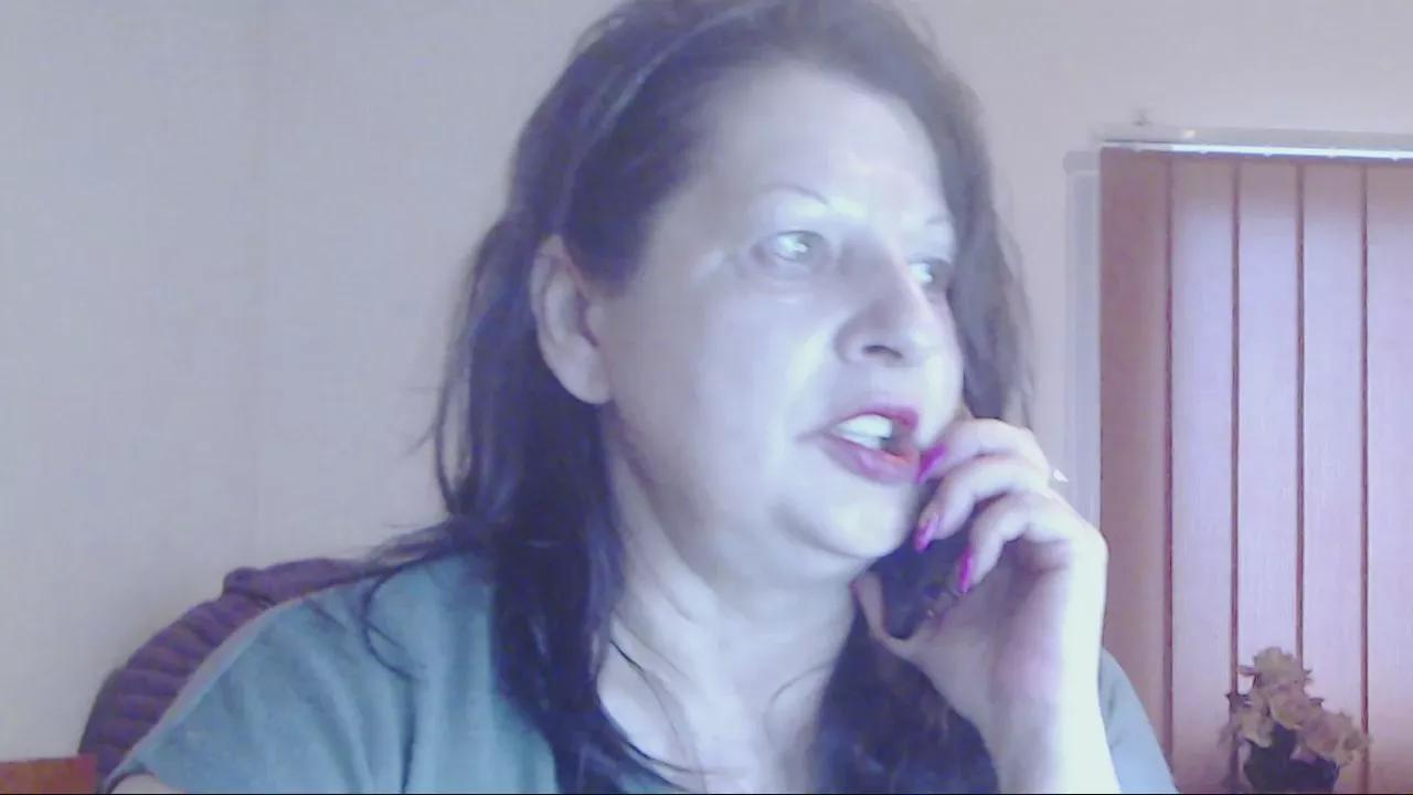 ExtasyMature on Cam4 